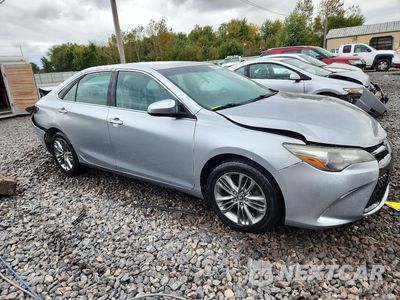 Czwarte zdjęcie samochodu z boku: 2016 TOYOTA CAMRY SE VIN:4T1BF1FKXGU603431 - miniatura