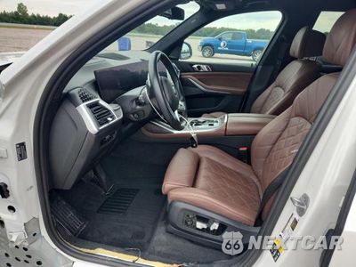 Zdjęcie 7 z 14 samochodu: 2023 BMW X7 XDRIVE40I VIN:5UX23EM02P9P81857 - miniatura