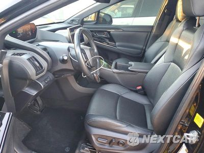 Zdjęcie 7 z 13 samochodu: 2023 TOYOTA BZ4X LIMITED VIN:JTMAAAAA5PA000515 - miniatura