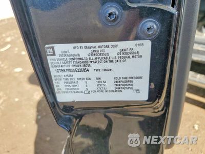 Zdjęcie 12 z 12 samochodu: 2005 GMC NEW SIERRA K1500 VIN:1GTEK19B55E226054 - miniatura