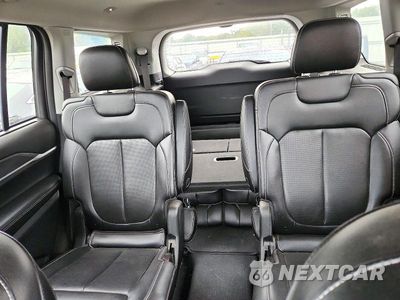 Zdjęcie 10 z 13 samochodu: 2023 JEEP GRAND CHEROKEE L LIMITED VIN:1C4RJKBGXP8863314 - miniatura