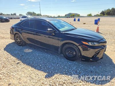 Czwarte zdjęcie samochodu z boku: 2021 TOYOTA CAMRY SE VIN:4T1G11AK5MU593012 - miniatura