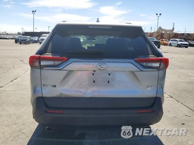 Zdjęcie 6 z 12 samochodu: 2020 TOYOTA RAV4 XLE VIN:2T3W1RFV4LW097699 - miniatura