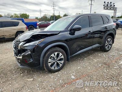 2021 NISSAN ROGUE SV 5N1AT3BB4MC735690 - główne zdjęcie licytacji z USA - miniatura