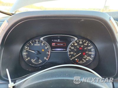 Zdjęcie 9 z 13 samochodu: 2018 NISSAN PATHFINDER SV VIN:5N1DR2MM2JC637709 - miniatura