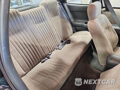 Zdjęcie 10 z 12 samochodu: 1995 PONTIAC GRAND AM SE VIN:1G2NE15M5SM555096 - miniatura