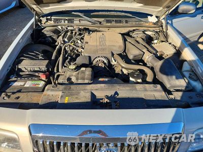 Zdjęcie 11 z 12 samochodu: 2008 MERCURY GRAND MARQUIS GS VIN:2MEFM74V48X607799 - miniatura