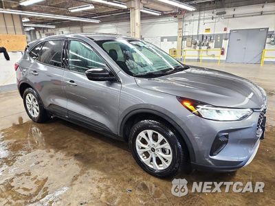 Czwarte zdjęcie samochodu z boku: 2025 FORD ESCAPE ACTIVE VIN:1FMCU9GN9SUA45128 - miniatura