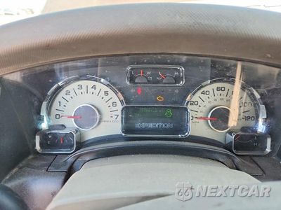 Zdjęcie 9 z 13 samochodu: 2011 FORD EXPEDITION EL XLT VIN:1FMJK1J58BEF17238 - miniatura