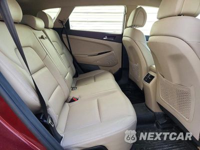 Zdjęcie 11 z 13 samochodu: 2017 HYUNDAI TUCSON LIMITED VIN:KM8J3CA28HU364776 - miniatura