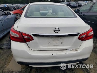 Zdjęcie 6 z 12 samochodu: 2016 NISSAN ALTIMA 2.5 S VIN:1N4AL3AP5GN342328 - miniatura