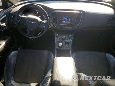 Zdjęcie 8 z 12 samochodu: 2015 CHRYSLER 200 S VIN:1C3CCCBB6FN668082 - miniatura