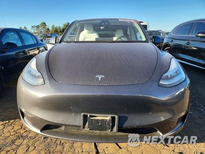Piąte zdjęcie samochodu w środku: 2021 TESLA MODEL Y VIN:5YJYGDEE5MF268334 - miniatura