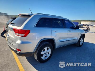 Trzecie zdjęcie samochodu z tyłu: 2012 JEEP GRAND CHEROKEE LAREDO VIN:1C4RJFAG5CC141460 - miniatura