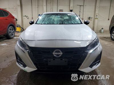 Piąte zdjęcie samochodu w środku: 2024 NISSAN ALTIMA SV VIN:1N4BL4DV3RN324577 - miniatura