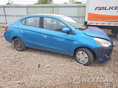 Czwarte zdjęcie samochodu z boku: 2018 MITSUBISHI MIRAGE G4 ES VIN:ML32F3FJ4JHF04424 - miniatura