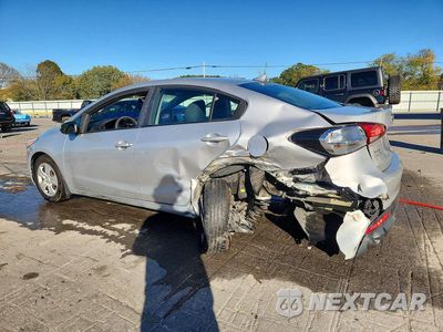 Drugie zdjęcie samochodu z przodu: 2017 KIA FORTE LX VIN:3KPFL4A79HE016110 - miniatura