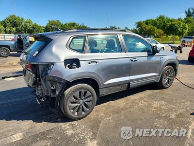 Trzecie zdjęcie samochodu z tyłu: 2024 VOLKSWAGEN TAOS S VIN:3VV5X7B23RM031666 - miniatura