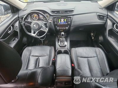 Zdjęcie 8 z 13 samochodu: 2018 NISSAN ROGUE SL VIN:JN8AT2MV8JW317802 - miniatura