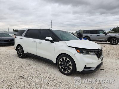 Czwarte zdjęcie samochodu z boku: 2024 KIA CARNIVAL EX VIN:KNDNC5H30R6381125 - miniatura