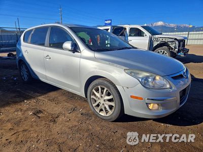 Czwarte zdjęcie samochodu z boku: 2009 HYUNDAI ELANTRA TOURING VIN:KMHDC86EX9U033731 - miniatura