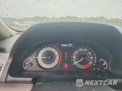 Zdjęcie 9 z 13 samochodu: 2014 HONDA ODYSSEY EXL VIN:5FNRL5H64EB135124 - miniatura