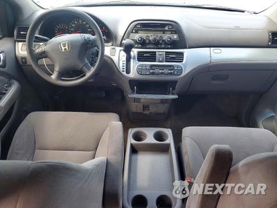 Zdjęcie 8 z 13 samochodu: 2008 HONDA ODYSSEY EX VIN:5FNRL38408B115041 - miniatura