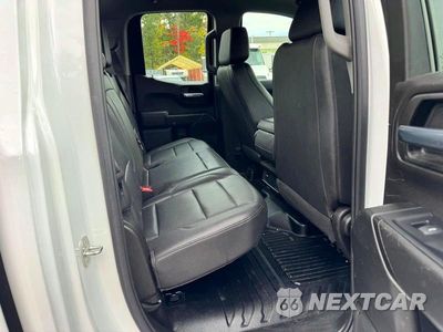 Zdjęcie 8 z 12 samochodu: 2023 CHEVROLET SILVERADO K1500 VIN:1GCRDAEK1PZ196452 - miniatura