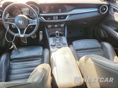 Zdjęcie 8 z 13 samochodu: 2018 ALFA ROMEO STELVIO TI SPORT VIN:ZASFAKNN8J7B79752 - miniatura