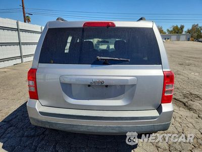 Zdjęcie 6 z 12 samochodu: 2015 JEEP PATRIOT SPORT VIN:1C4NJPBA0FD280571 - miniatura