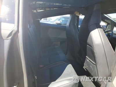 Zdjęcie 11 z 13 samochodu: 2024 TESLA CYBERTRUCK VIN:7G2CEHED7RA048127 - miniatura
