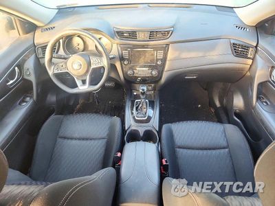 Zdjęcie 8 z 14 samochodu: 2018 NISSAN ROGUE S VIN:KNMAT2MV7JP545487 - miniatura