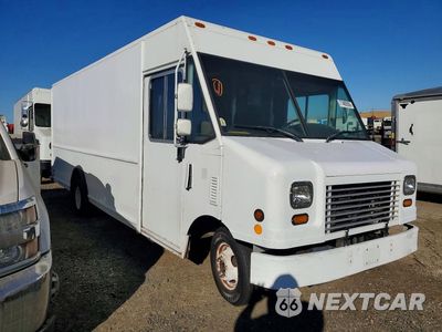 Czwarte zdjęcie samochodu z boku: 2010 FORD E450 DELIVERY TRUCK VIN:1FC4E4KL0ADA95526 - miniatura