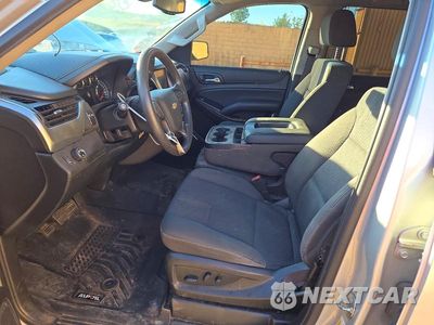 Zdjęcie 7 z 12 samochodu: 2020 CHEVROLET TAHOE POLICE VIN:1GNLCDEC3LR272273 - miniatura