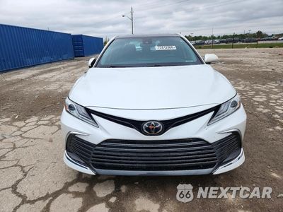 Piąte zdjęcie samochodu w środku: 2022 TOYOTA CAMRY XLE VIN:4T1F11BK8NU065248 - miniatura