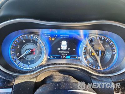 Zdjęcie 9 z 12 samochodu: 2021 CHRYSLER 300 S VIN:2C3CCABG9MH532809 - miniatura