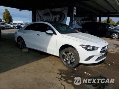 Czwarte zdjęcie samochodu z boku: 2021 MERCEDES-BENZ CLA 250 VIN:W1K5J4GB9MN153878 - miniatura