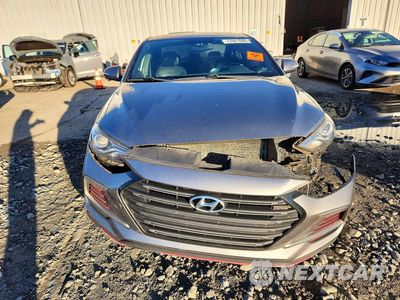 Piąte zdjęcie samochodu w środku: 2018 HYUNDAI ELANTRA SPORT VIN:KMHD04LB1JU557396 - miniatura