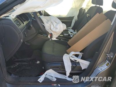 Zdjęcie 7 z 12 samochodu: 2015 VOLKSWAGEN JETTA BASE VIN:3VW2K7AJ5FM254423 - miniatura