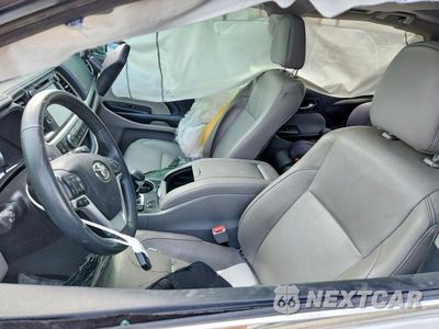 Zdjęcie 7 z 13 samochodu: 2016 TOYOTA HIGHLANDER XLE VIN:5TDJKRFH0GS348226 - miniatura