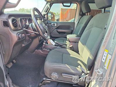 Zdjęcie 7 z 12 samochodu: 2019 JEEP WRANGLER UNLIMITED SPORT VIN:1C4HJXDG3KW526882 - miniatura