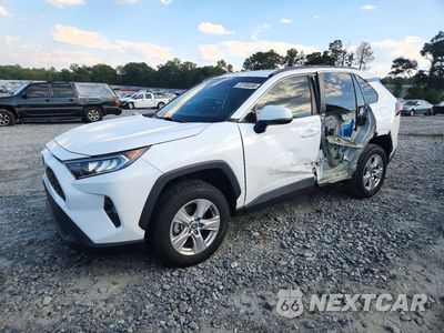 2021 TOYOTA RAV4 XLE 2T3W1RFV7MC155839 - główne zdjęcie licytacji z USA - miniatura