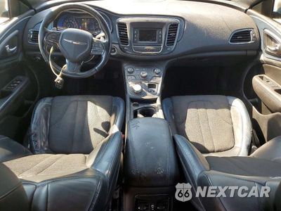 Zdjęcie 8 z 12 samochodu: 2015 CHRYSLER 200 S VIN:1C3CCCBB6FN647961 - miniatura