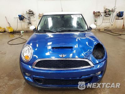 Piąte zdjęcie samochodu w środku: 2013 MINI COOPER S VIN:WMWSV3C54DT389018 - miniatura
