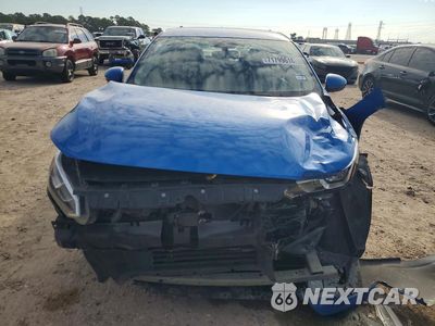 Piąte zdjęcie samochodu w środku: 2021 NISSAN SENTRA SV VIN:3N1AB8CV4MY217716 - miniatura