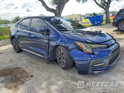 Czwarte zdjęcie samochodu z boku: 2020 TOYOTA COROLLA SE VIN:5YFS4RCE4LP040200 - miniatura