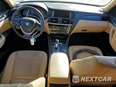 Zdjęcie 8 z 13 samochodu: 2017 BMW X3 SDRIVE28I VIN:5UXWZ7C53H0U46671 - miniatura