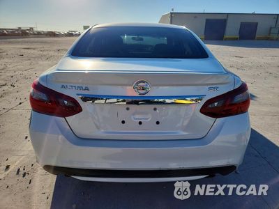 Zdjęcie 6 z 12 samochodu: 2017 NISSAN ALTIMA 2.5 SR VIN:1N4AL3AP8HC288181 - miniatura