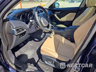 Zdjęcie 7 z 13 samochodu: 2018 JAGUAR F-PACE PREMIUM VIN:SADCJ2FN8JA274264 - miniatura