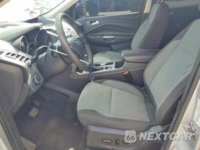 Zdjęcie 7 z 13 samochodu: 2017 FORD ESCAPE SE VIN:1FMCU9GD3HUD73922 - miniatura